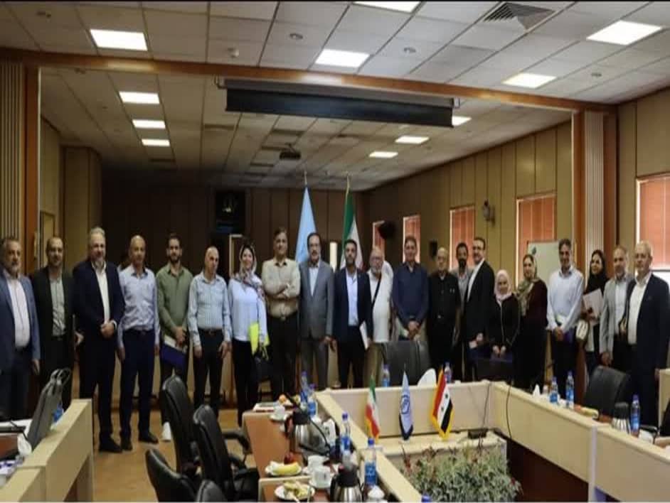 Syrian Doctors Visit Iran's Genetics Research Institute